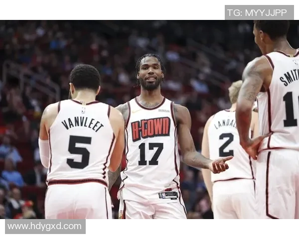 2013年NBA季后赛开拓者与快船激战回顾精彩瞬间与关键时刻分析 2013年NBA季后赛开拓者与快船激战回顾精彩瞬间与关键时刻分析