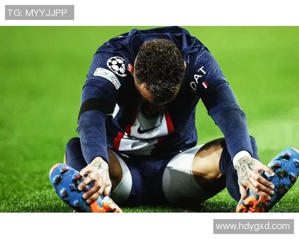 内马尔赛季第五次受伤巴黎欧冠前景堪忧球队需寻找应对之策 内马尔赛季第五次受伤巴黎欧冠前景堪忧球队需寻找应对之策