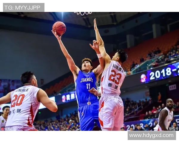 吴冠希:从篮球场上的拼搏到人生舞台的蜕变与成长之路 吴冠希:从篮球场上的拼搏到人生舞台的蜕变与成长之路