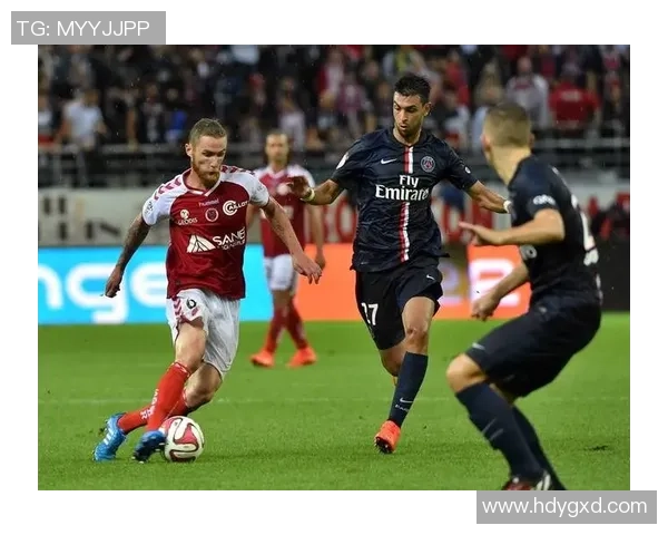 巴黎圣曼主场迎战兰斯争夺法甲积分榜重要胜利 巴黎圣曼主场迎战兰斯争夺法甲积分榜重要胜利